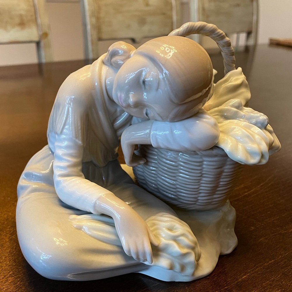 Lladro figurine